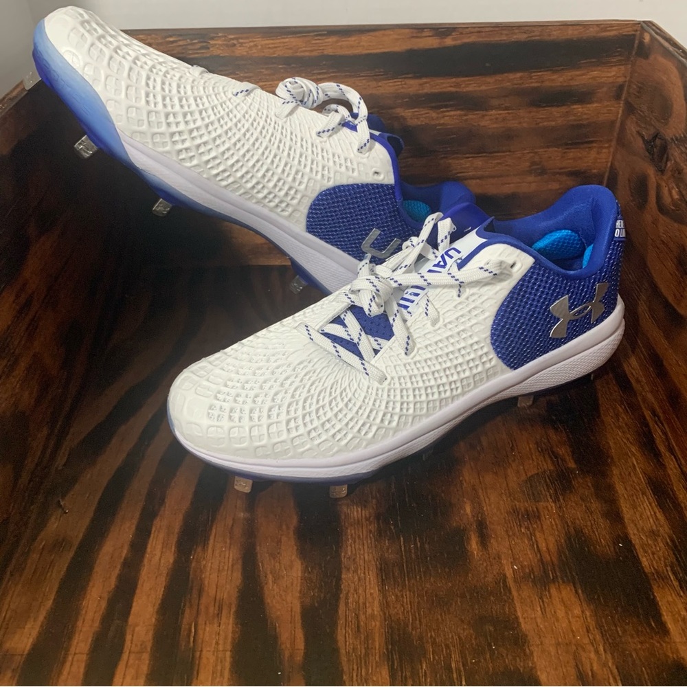 Under Armour UA Charged Glyde 2.0‎ MT Womens 12 White Low Metal Softball Cleats